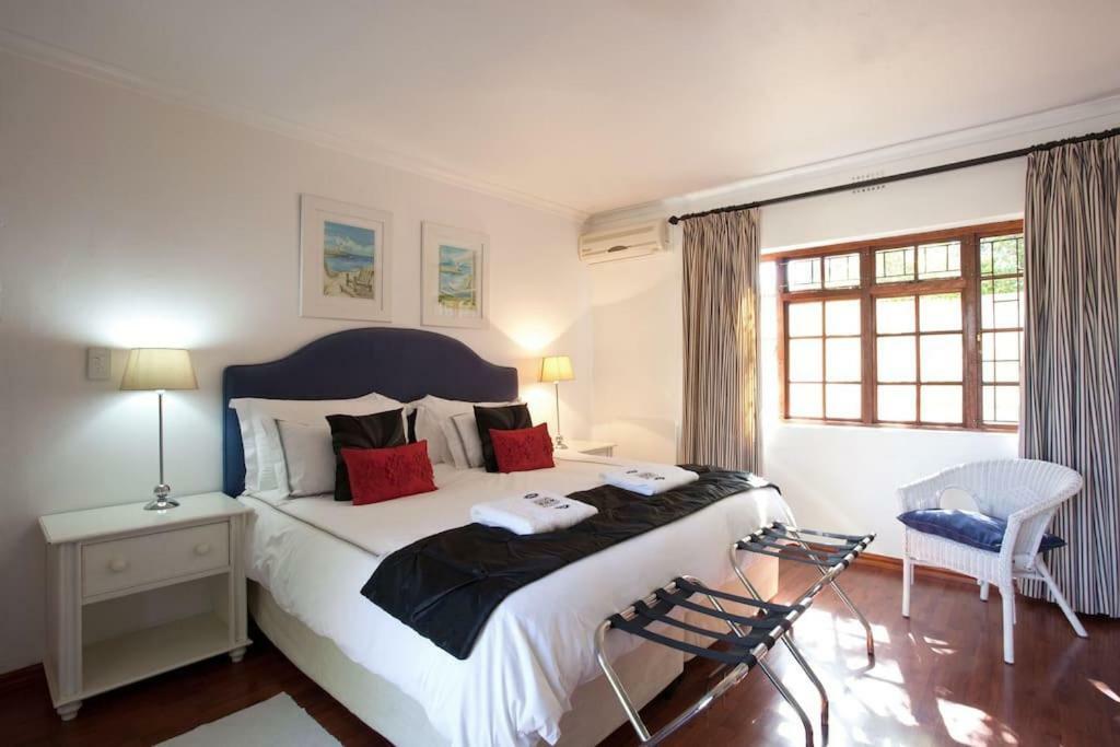 Lu'S Guest House Paarl Exterior photo